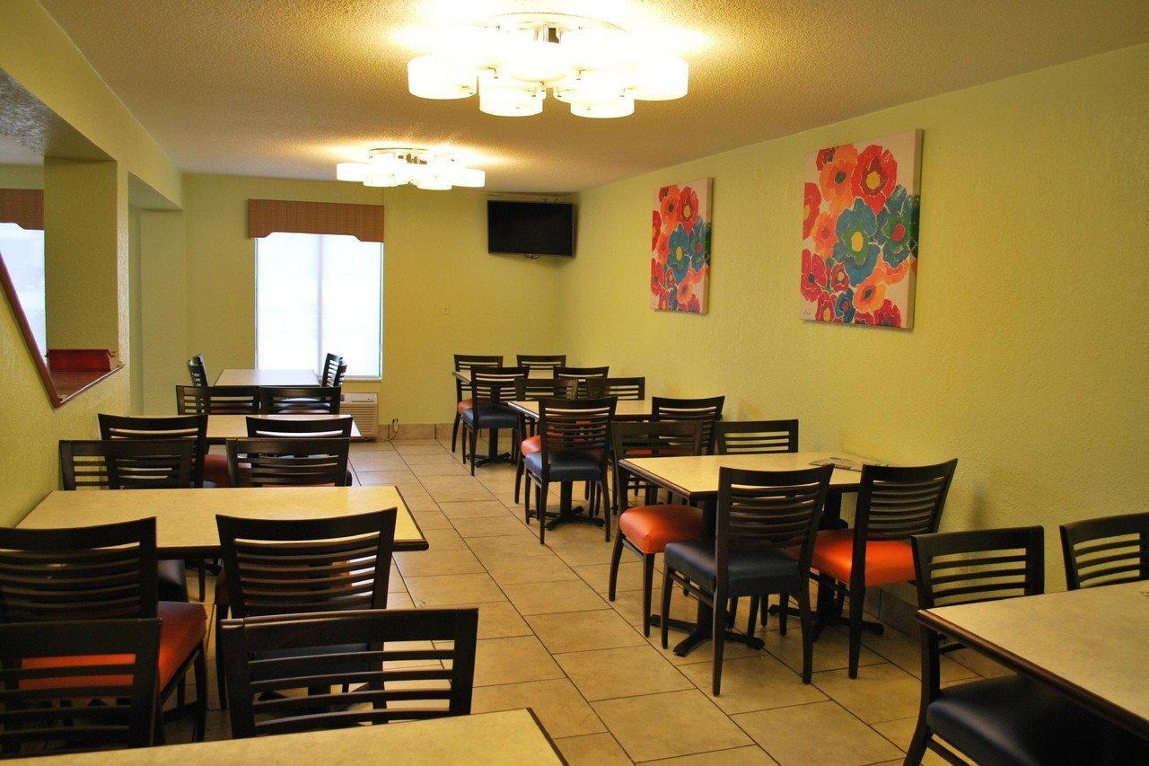 Hotel Clarion Pointe Jasper Exterior foto