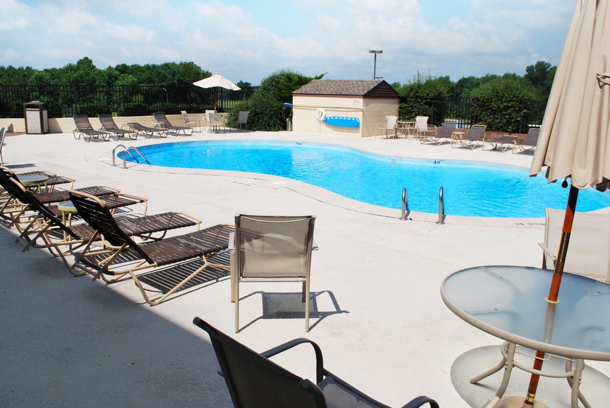 Hotel Clarion Pointe Jasper Exterior foto